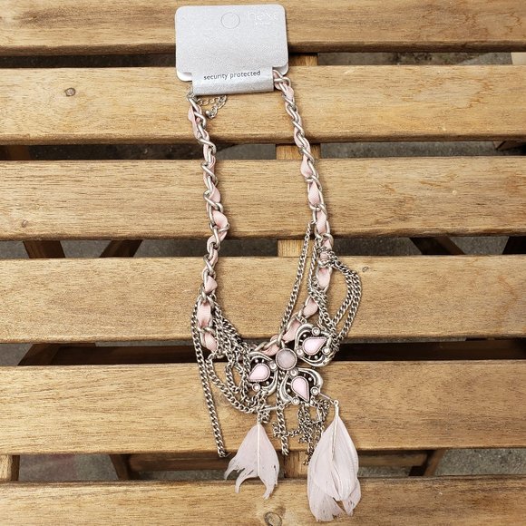💞HP!💘 Light Pink Rhinestone Statement Necklace - Picture 9 of 9